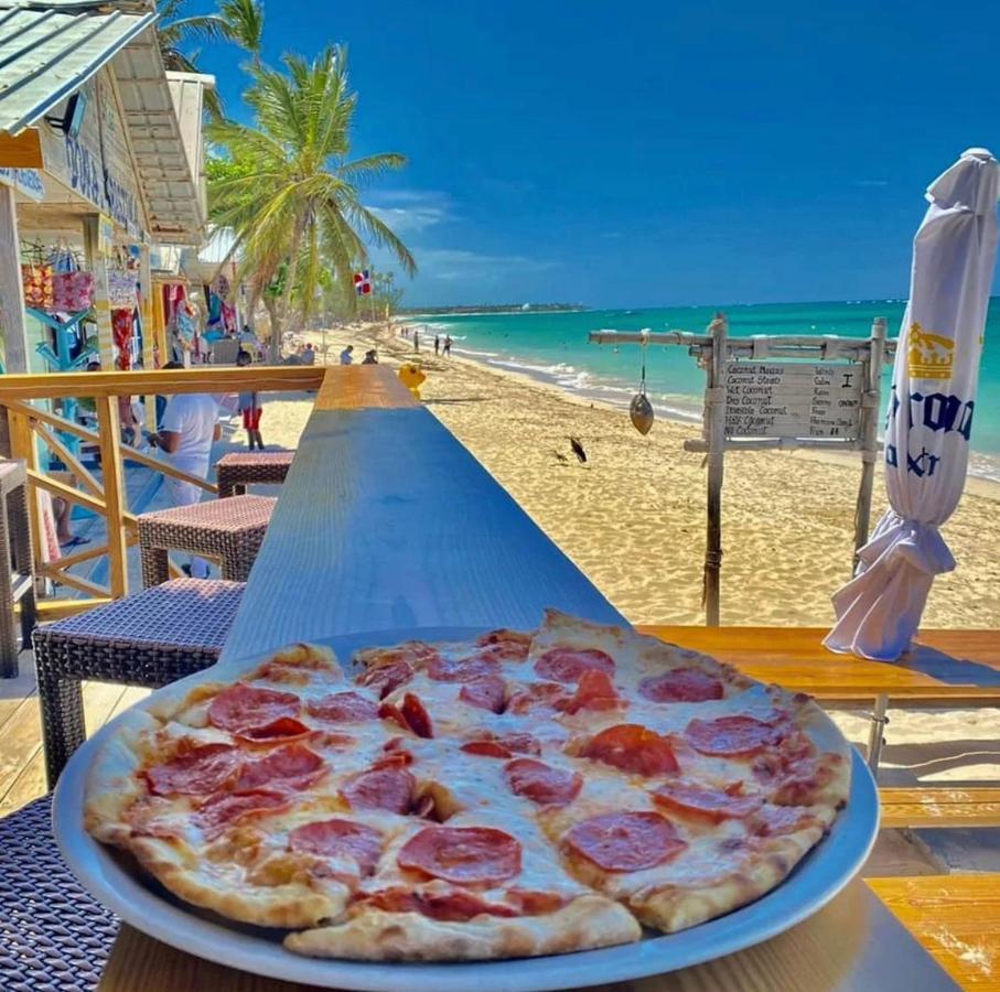 Los Corales Villas And Suites - Beach Club, Spa, Restaurants ปุนตากานา ภายนอก รูปภาพ