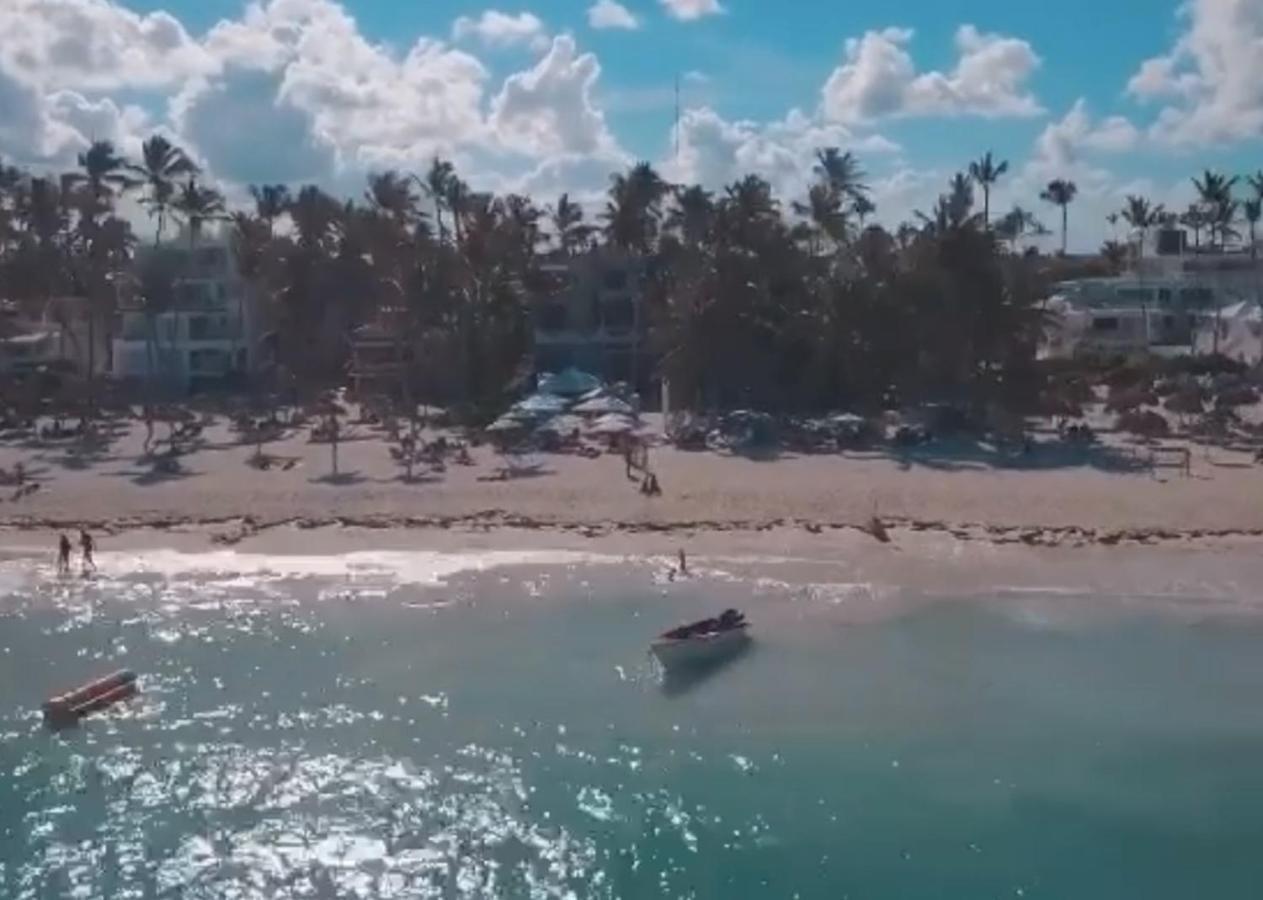 Los Corales Villas And Suites - Beach Club, Spa, Restaurants ปุนตากานา ภายนอก รูปภาพ