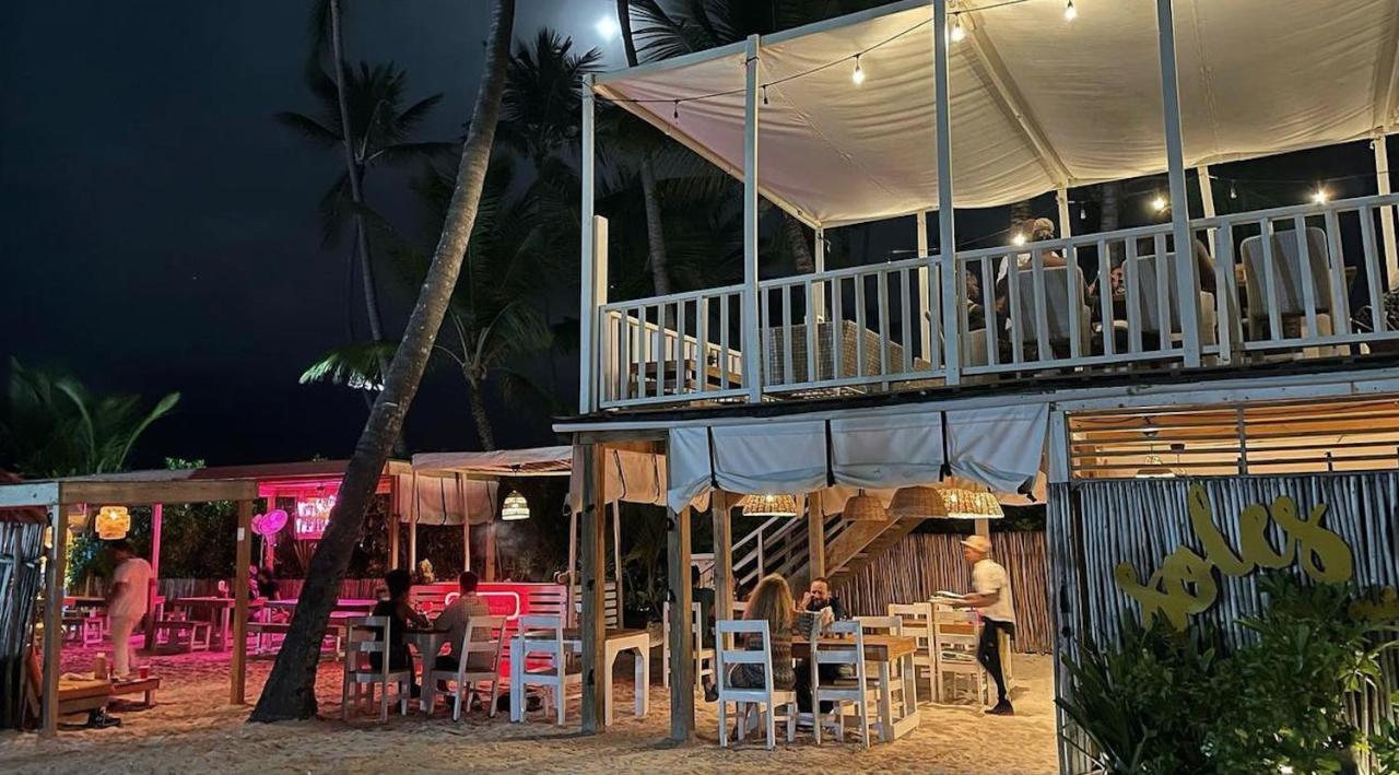 Los Corales Villas And Suites - Beach Club, Spa, Restaurants ปุนตากานา ภายนอก รูปภาพ