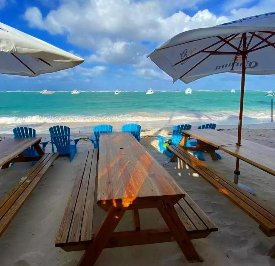 Los Corales Villas And Suites - Beach Club, Spa, Restaurants ปุนตากานา ภายนอก รูปภาพ
