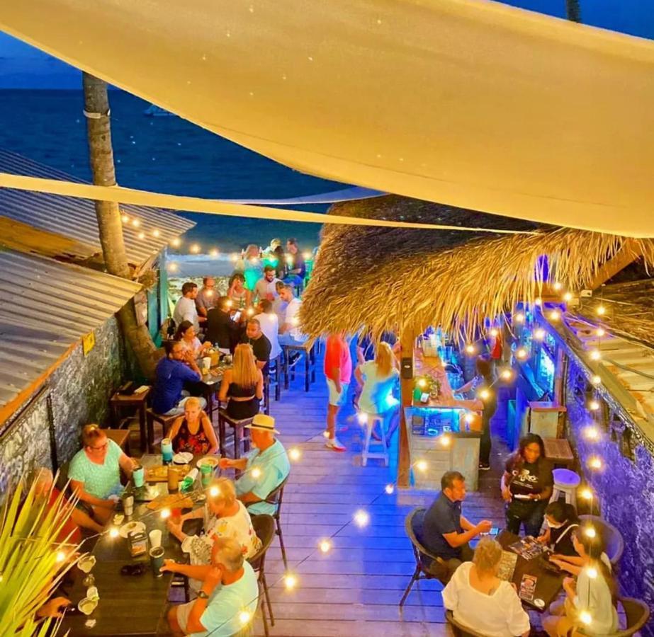 Los Corales Villas And Suites - Beach Club, Spa, Restaurants ปุนตากานา ภายนอก รูปภาพ