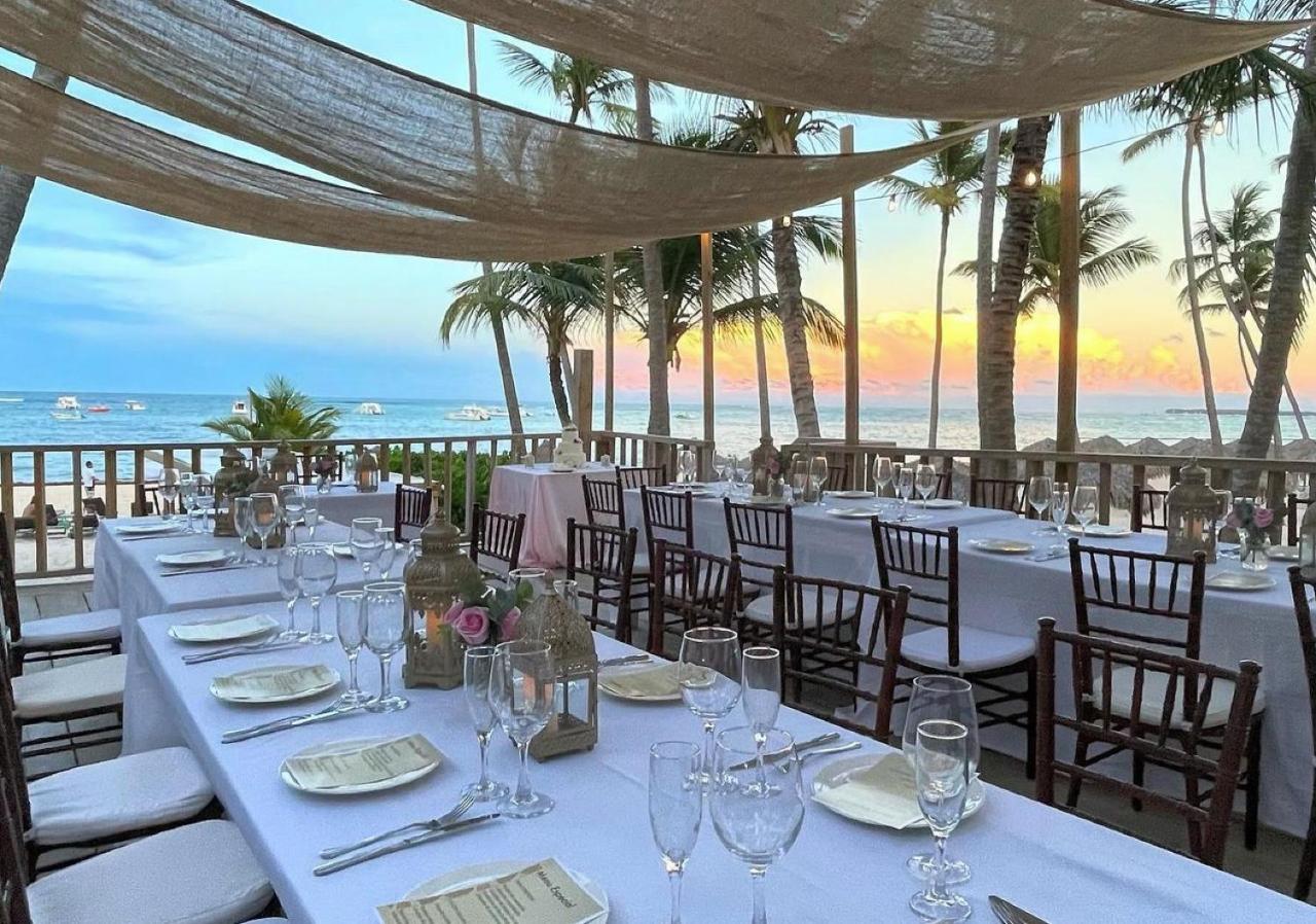 Los Corales Villas And Suites - Beach Club, Spa, Restaurants ปุนตากานา ภายนอก รูปภาพ